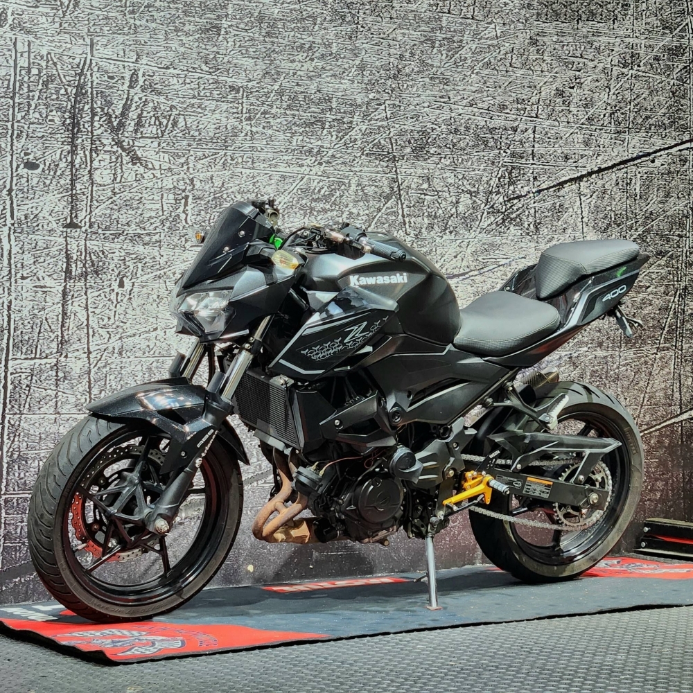 【2019 KAWASAKI Z400】