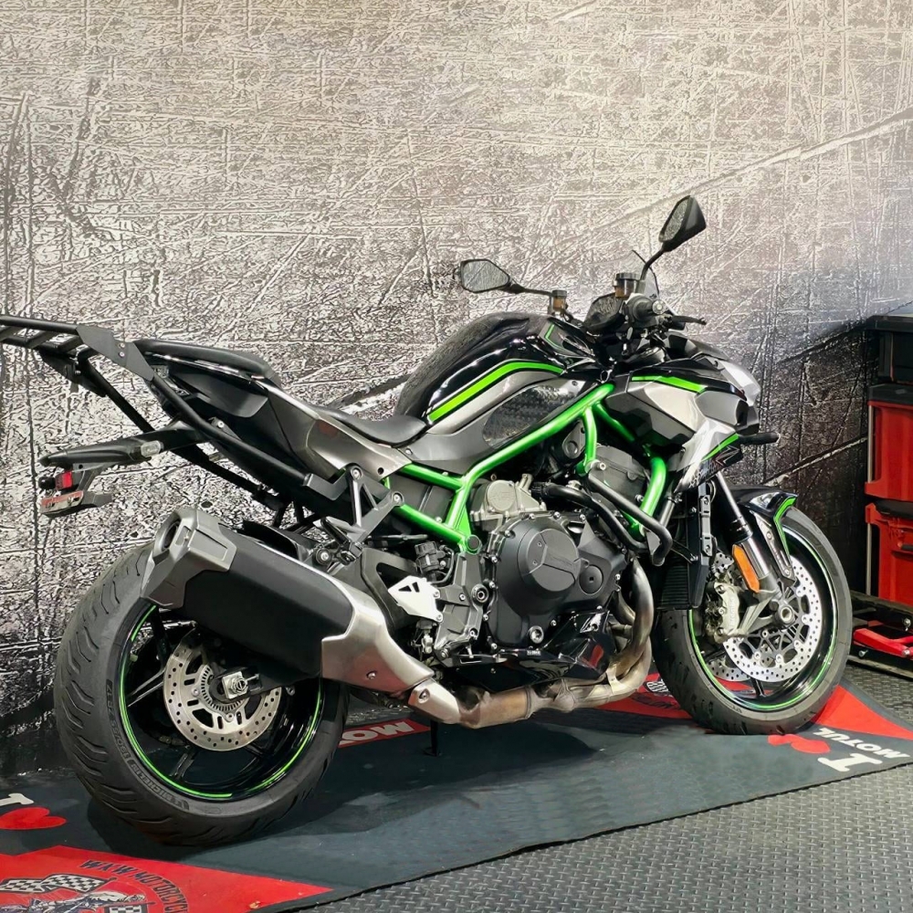 【2020 KAWASAKI ZH2】