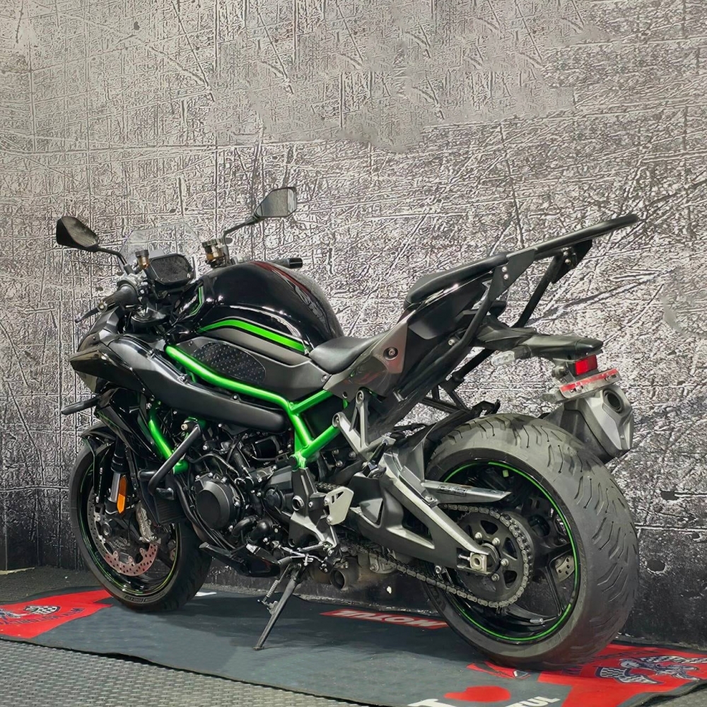 【2020 KAWASAKI ZH2】