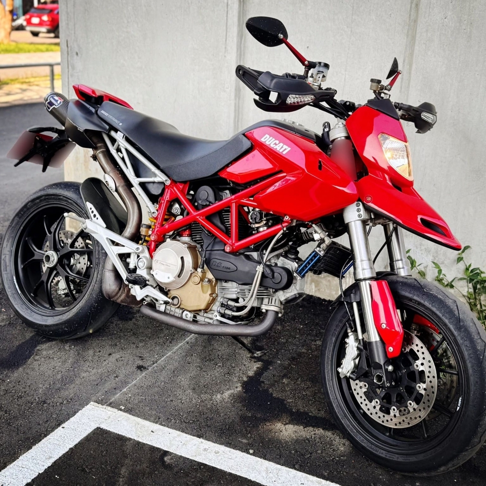 【2007 DUCATI Hypermotard 1100】