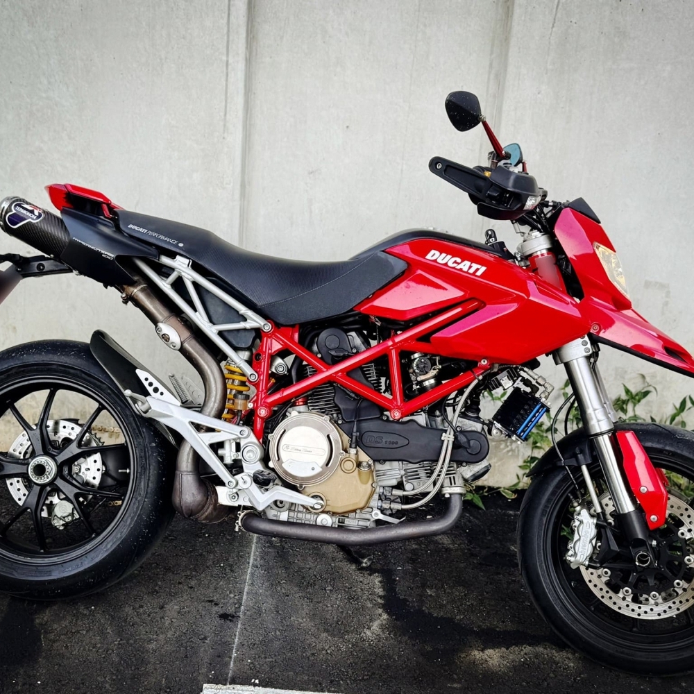 【2007 DUCATI Hypermotard 1100】