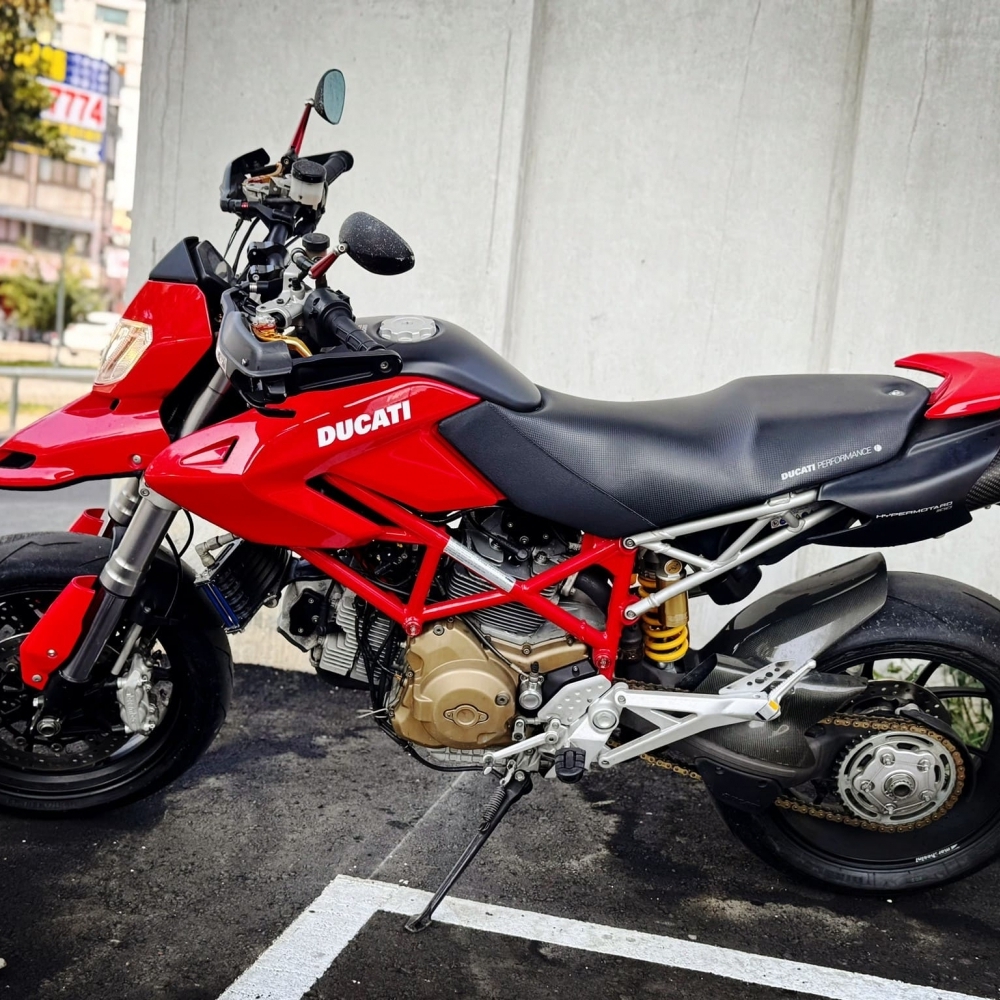 【2007 DUCATI Hypermotard 1100】