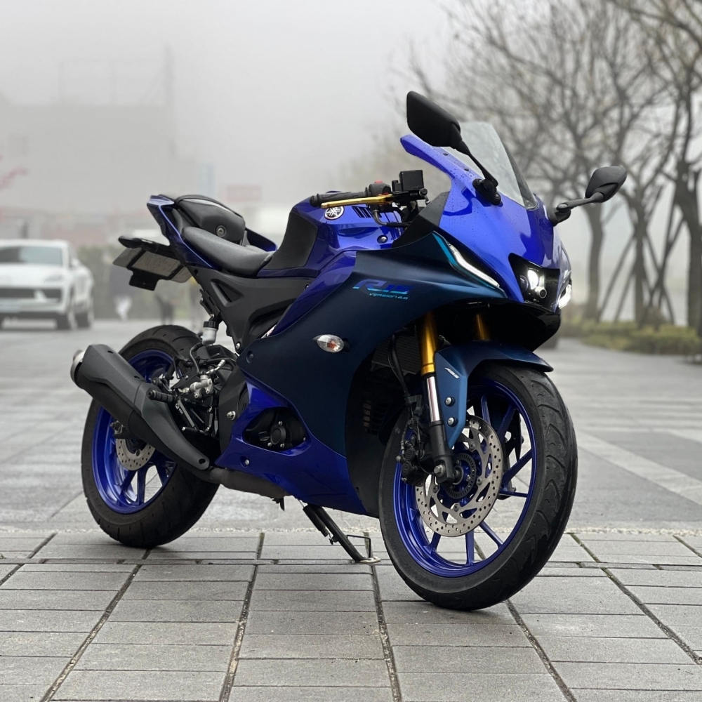 【2021 YAMAHA YZF-R15】