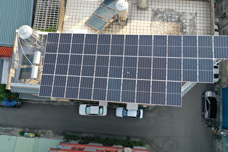 苗栗縣 頭份住宅 11.9kWp <BR/>苗栗太陽能板安裝