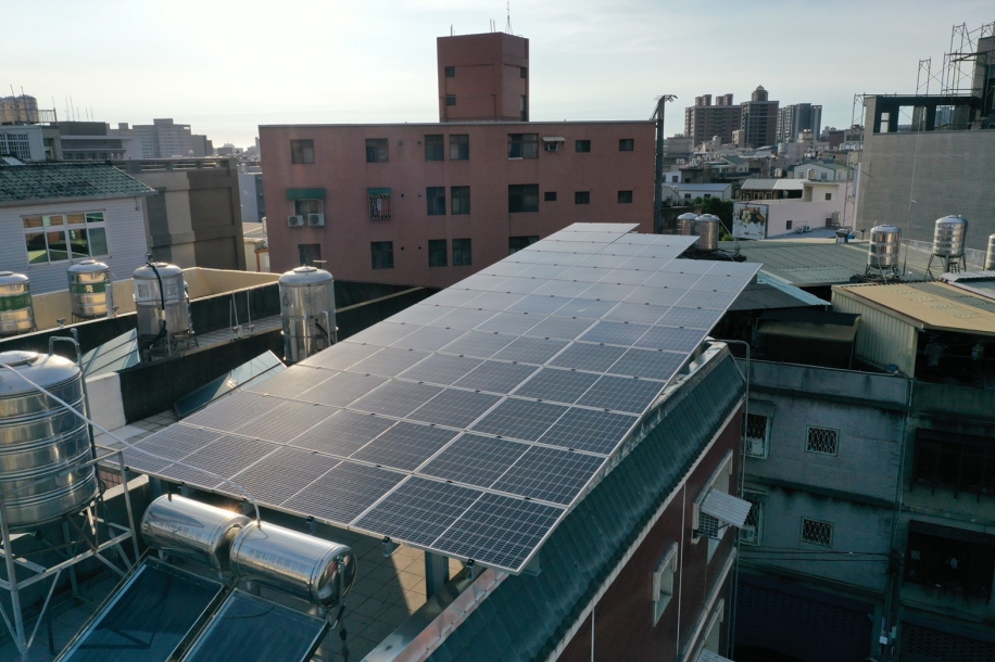 苗栗縣 頭份住宅 11.9kWp <BR/>苗栗太陽能板安裝