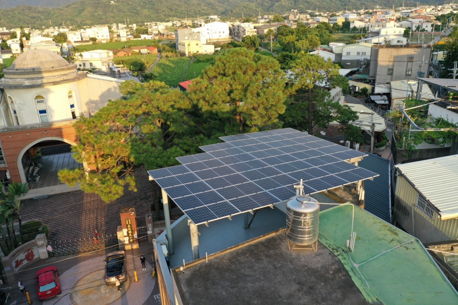 苗栗縣 公館住宅 13.6kWp <BR/>苗栗太陽能板安裝