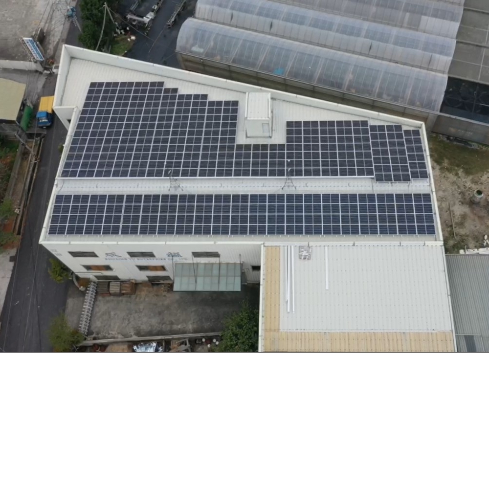 台中市 大林廠房 99.9kWp<BR/>平鋪型太陽能板安裝