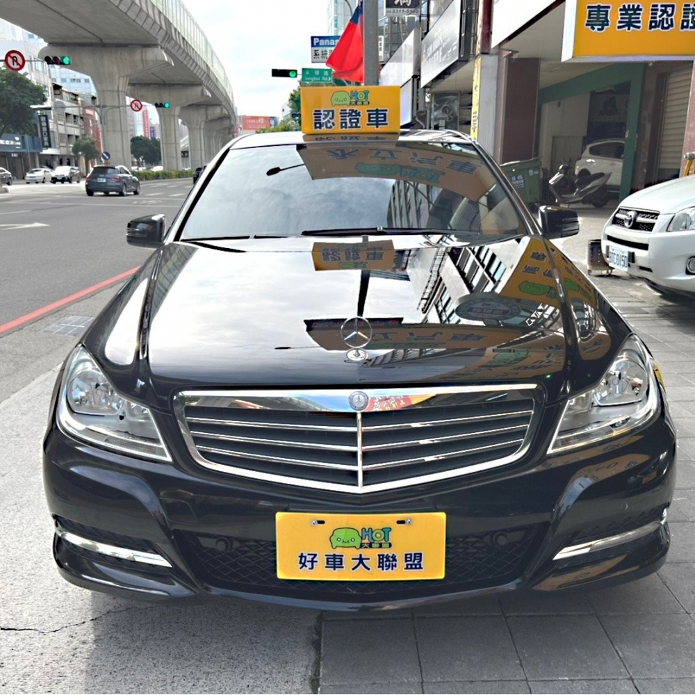 2011 M-Benz C-Class Sedan C180/賓士中古車