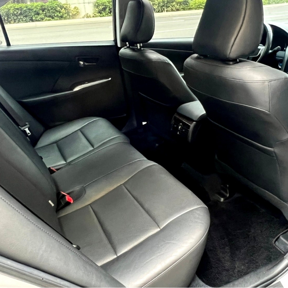 2017 TOYOTA Camry 2.0豪華版/日系中古車