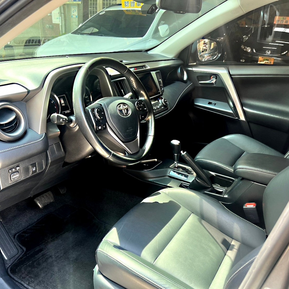 2017 Toyota RAV4 尊爵型/Toyota中古車