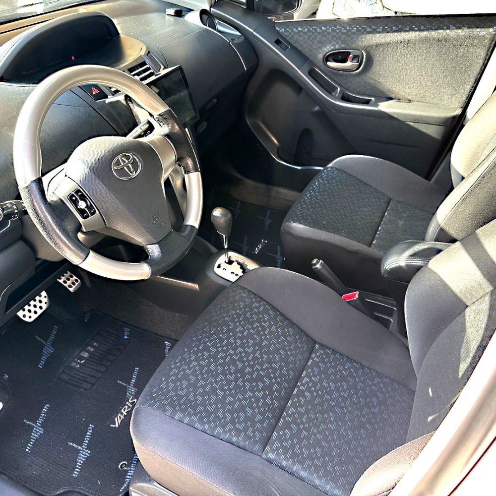 2011 Toyota Yaris 1.5 G版/Toyota二手中古車