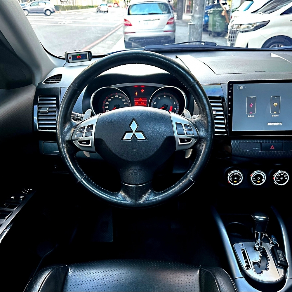 2010 Mitsubishi Outlander 2.4/Mitsubishi中古車