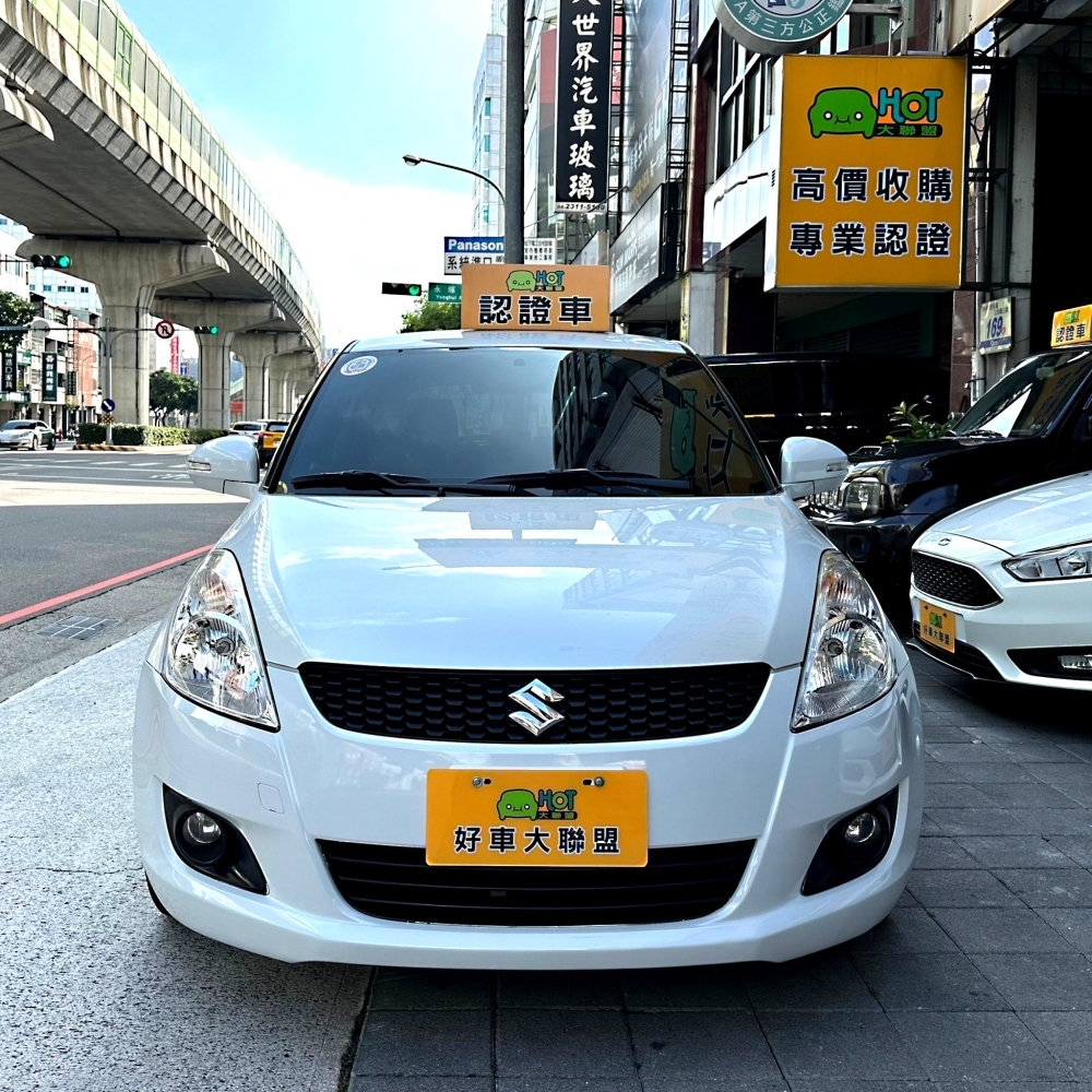 2011 Suzuki Swift GLX /Suzuki二手車