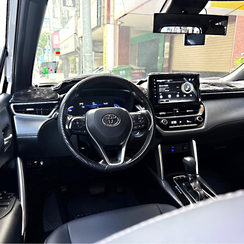 2022 Toyota Corolla Cross Hybrid/Toyota中古車